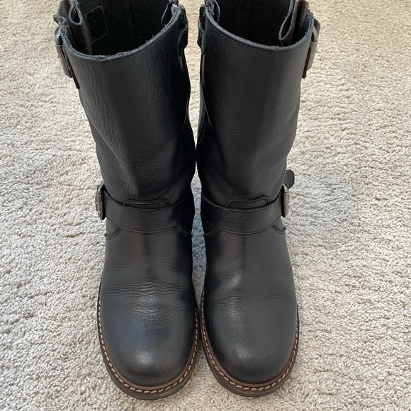 Bonpoint leather moto boot. Size 32 - Picture 9 of 10